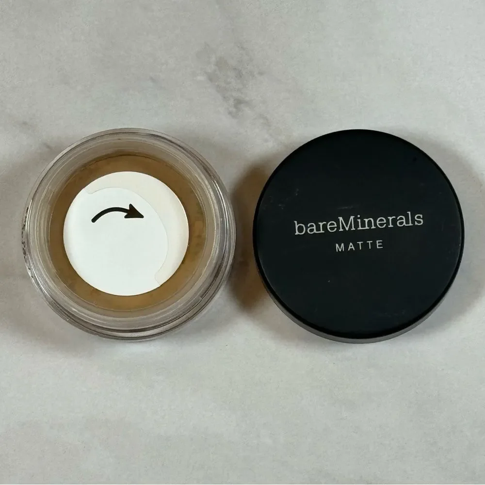 bareMinerals Matte Powder Foundation in Shade Medium Deep C50 w/ SPF